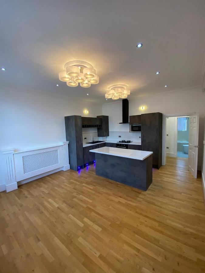 וולברהאמפטון Luxury Apartment Apt5 מראה חיצוני תמונה